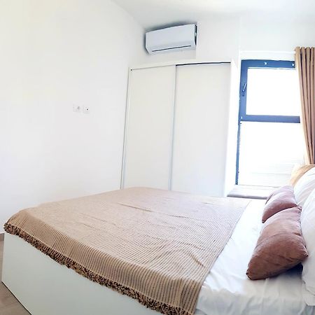 Bindi Apartment Himare Esterno foto