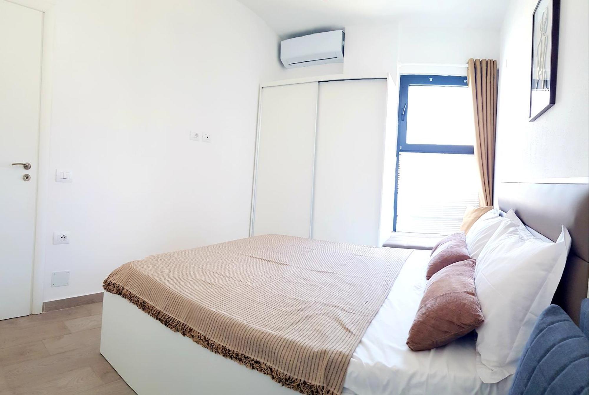 Bindi Apartment Himare Esterno foto